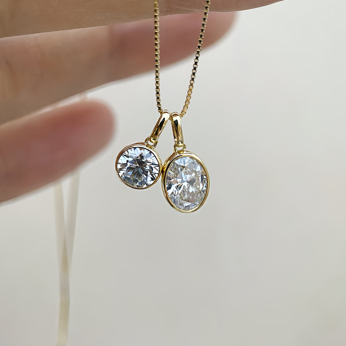 Olea Shine – Bezel Lab Diamond Necklace Pendant