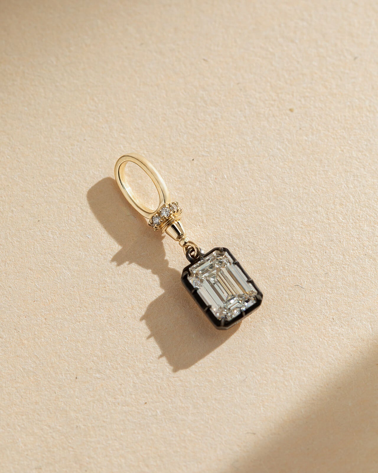 Maren Lab Diamond Pendant
