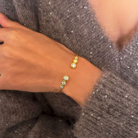 Luxe Orbit – Cuff Gold Bracelet