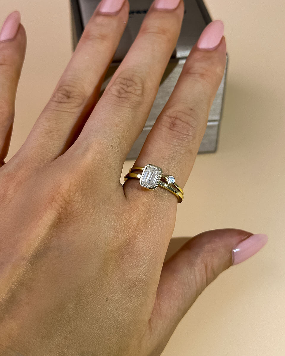 Emerald Cut Diamond Ring – Timeless Elegance for Daily Wear