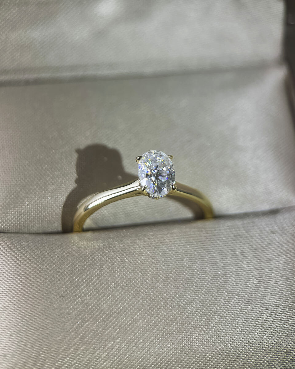 Soleil Oval – 1 Carat Oval Diamond Ring