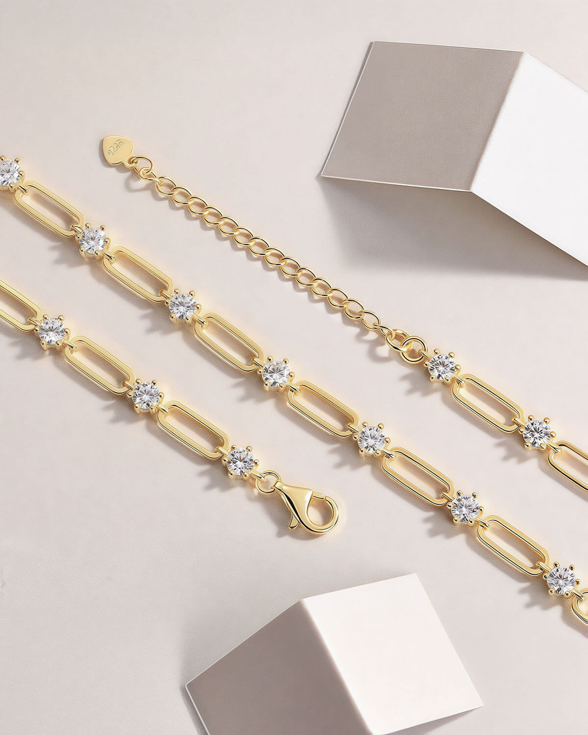 Celeste Link – Modern Chain Necklace