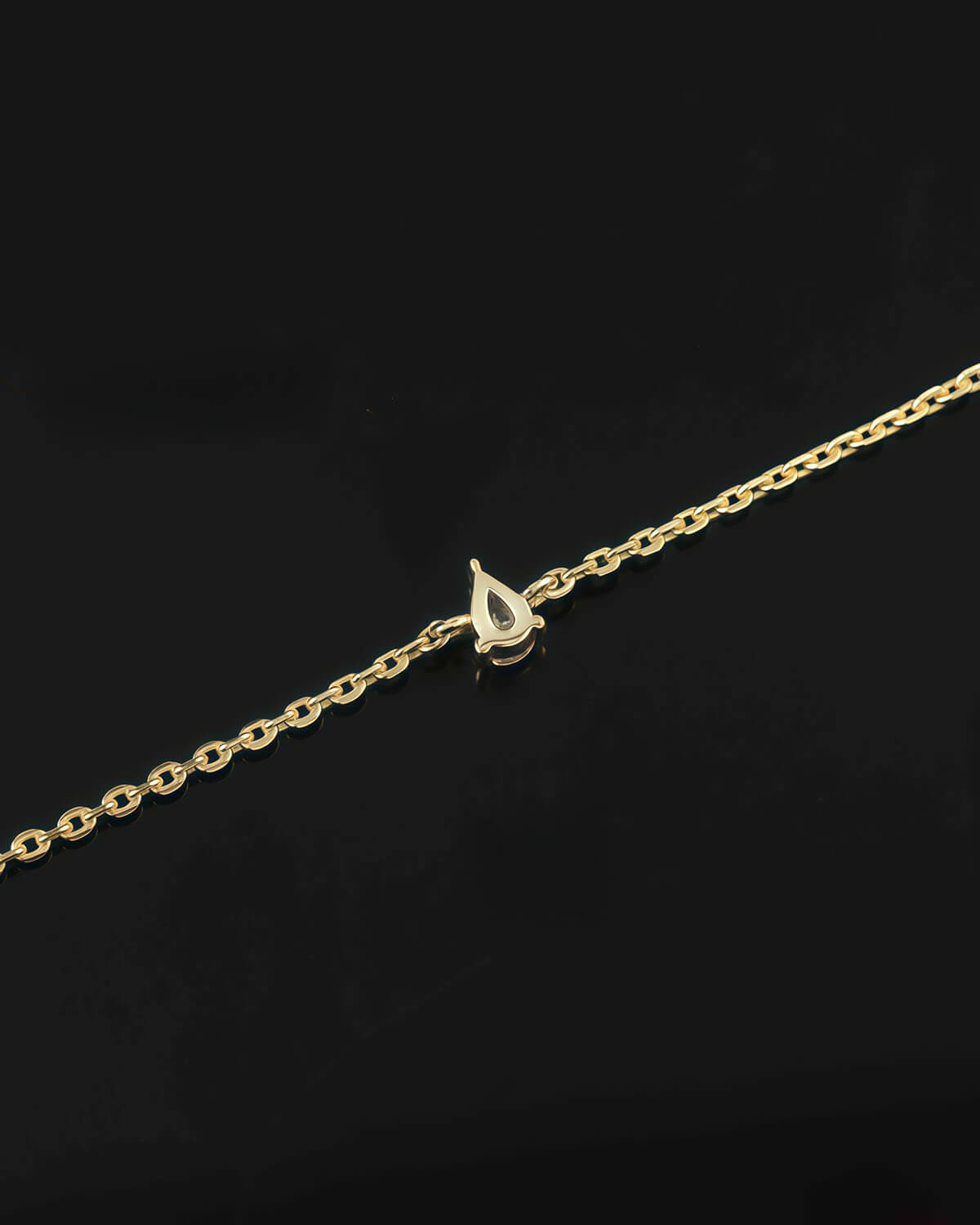 Stella Grace – Pear Diamond Gold Bracelet