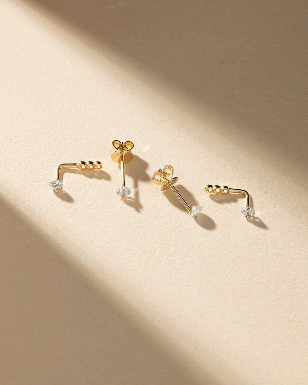Marwen L-Shape Diamond Stud Earrings