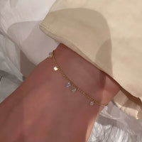 Luna Grace – 7 Diamonds Gold Bead Bracelet