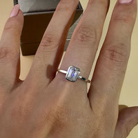 Emerald Cut Diamond Ring – Timeless Elegance for Daily Wear