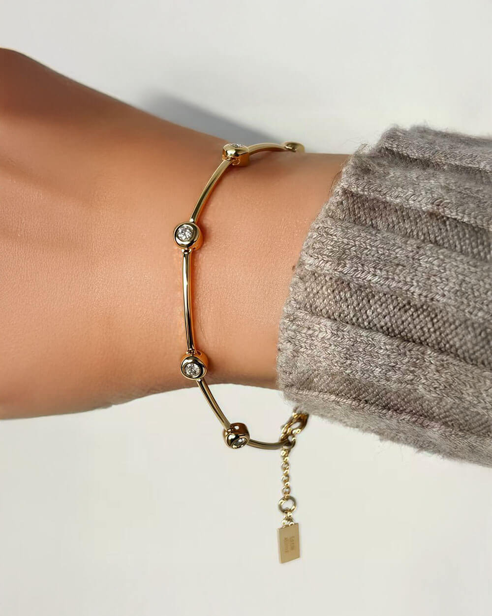 Sol Link – Bezel Diamond Bracelet