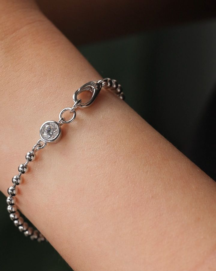 Kiora Bezel Diamond Bead Bracelet