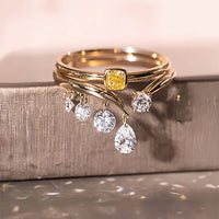 Liora Drift – Open Pear & Round Diamond Ring