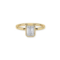 Emerald Cut Diamond Ring – Timeless Elegance for Daily Wear